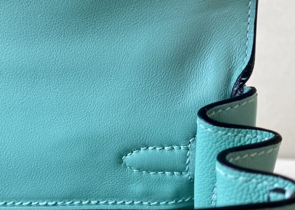 Kelly 25 Swift Blue Atoll(3P) Gold Hardware - Image 5