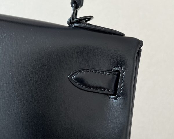 Kelly 28 Black Box Calf So Balck PVD Hardware - Image 9