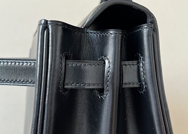 Kelly 28 Black Box Calf So Balck PVD Hardware - Image 6
