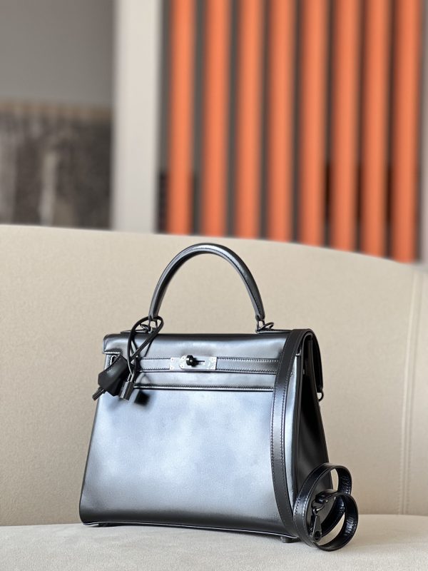 Kelly 28 Black Box Calf So Balck PVD Hardware - Image 2