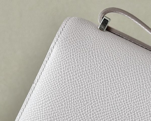 Constance 19 Epsom Mauve Pale(09) Palladium Hardware - Image 7