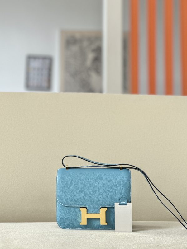 Constance 19 Epsom New Bleu Jean(D2) Gold Hardware