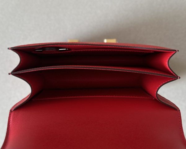 Constance 19 Epsom Rouge de Coeur(S3) Gold Hardware - Image 4