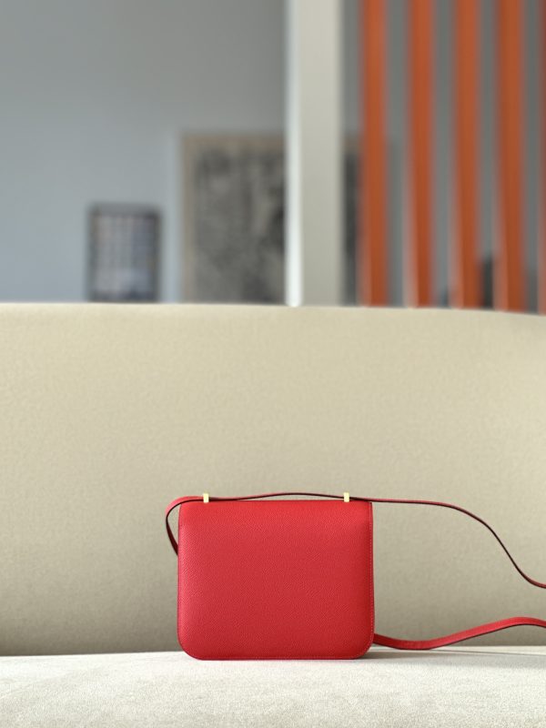 Constance 19 Epsom Rouge de Coeur(S3) Gold Hardware - Image 2