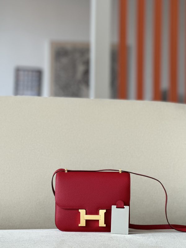 Constance 19 Epsom Rouge Casaque(Q5) Gold Hardware