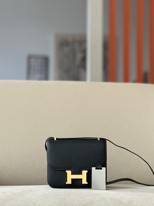 Constance 19 Epsom Graphite(88) Gold Hardware