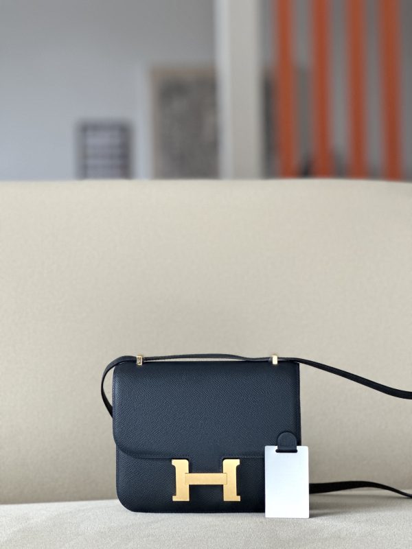 Constance 19 Epsom Blue Nuit(2Z) Gold Hardware