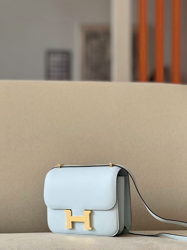 Constance 19 Epsom Blue Pale(08) Gold Hardware - Image 3