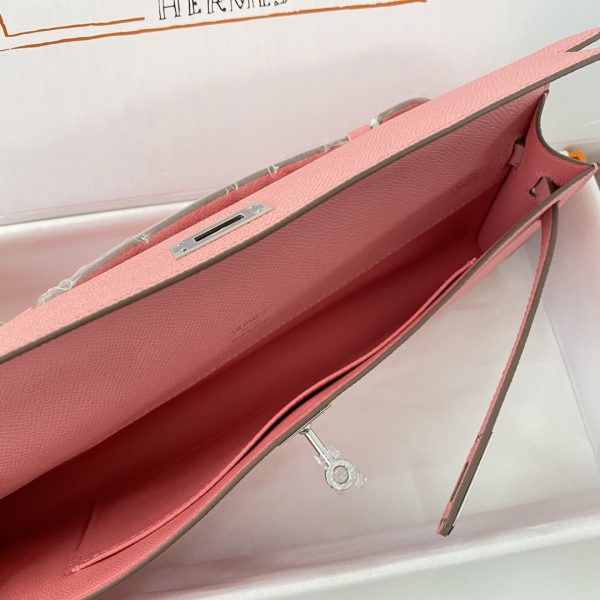 Kelly Cut 31 Epsom Rose Confetti  (1Q) Palladium Hardware - Image 3