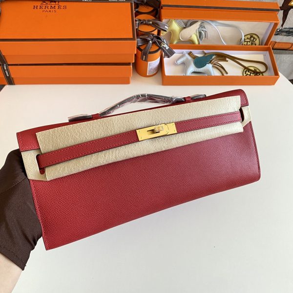 Kelly Cut 31 Epsom Rouge Casaque (Q5) Gold Hardware