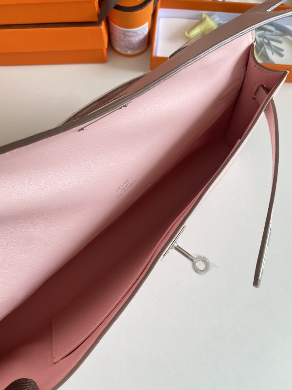Kelly Cut 31 Swift Rose Sakura (3Q) Palladium Hardware - Image 4