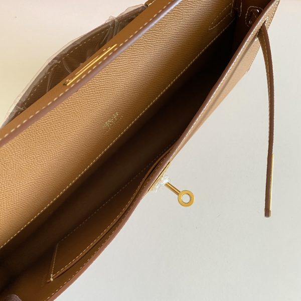 Kelly Cut 31 Epsom Gold  (37) Gold Hardware - Image 3
