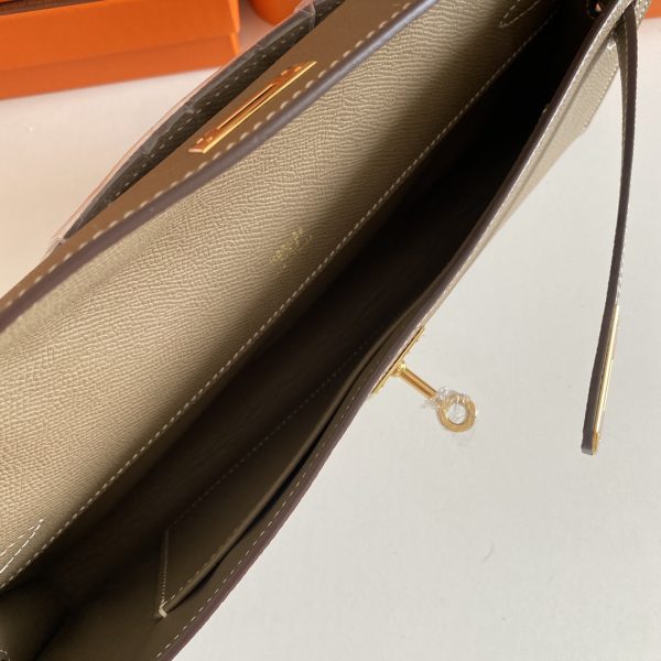 Kelly Cut 31 Epsom Etoupe (18) Gold Hardware - Image 3
