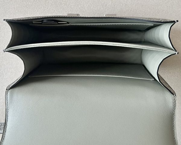 Constance 19 Shiny Alligator Gris Tourterelle (81) Palladium Hardware - Image 6