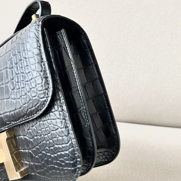 Constance 19 Matte Alligator Nior  (89) Gold Hardware - Image 10