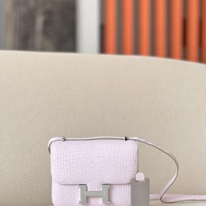 Constance 19 Matte Alligator Mauve Pale (09) Palladium Hardware