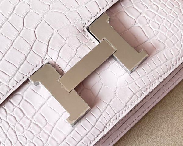 Constance 19 Matte Alligator Mauve Pale (09) Palladium Hardware - Image 5