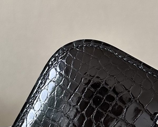 Constance 19 HSS Matte Alligator Bleu Baltique (8X),Nior(89) And Vert Rousseau(V0) Crocs Hardware - Image 10
