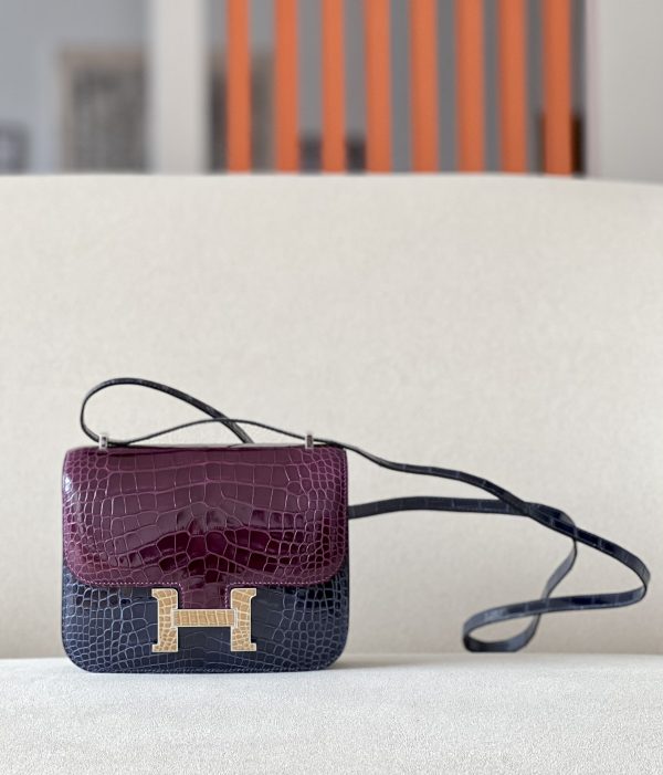 Constance 19 HSS Matte Alligator Blue Encre (M3) ,Cassis(N5) And Beige Sable(1I) Crocs Hardware