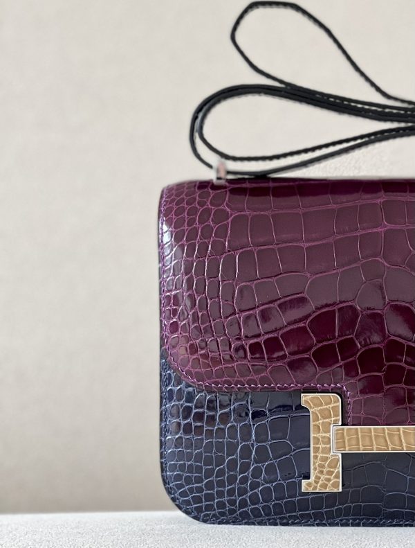 Constance 19 HSS Matte Alligator Blue Encre (M3) ,Cassis(N5) And Beige Sable(1I) Crocs Hardware - Image 6