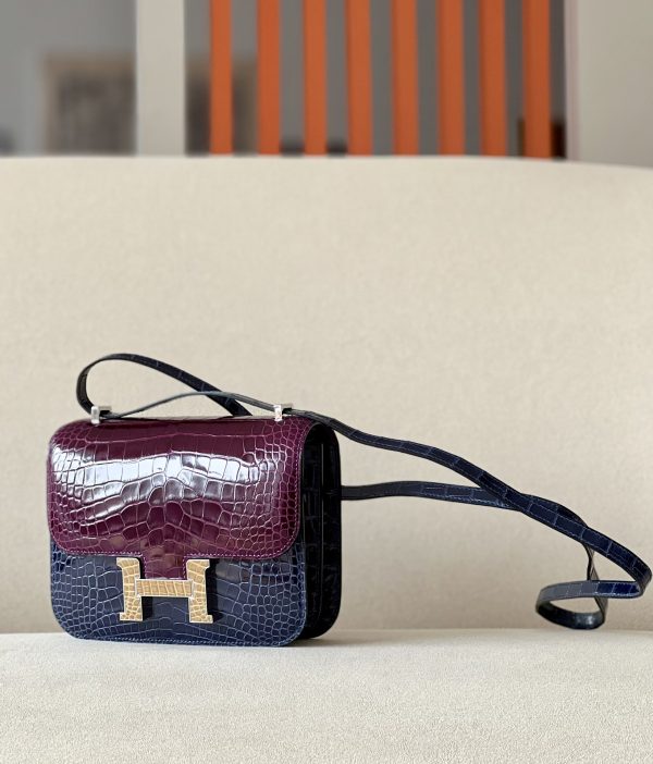 Constance 19 HSS Matte Alligator Blue Encre (M3) ,Cassis(N5) And Beige Sable(1I) Crocs Hardware - Image 3