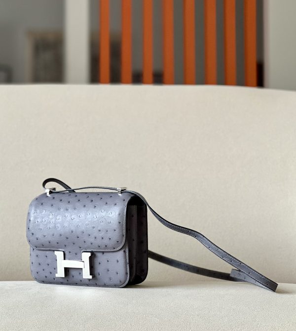 Constance 19 Ostrich Gris Agate (82) Palladium Hardware - Image 2