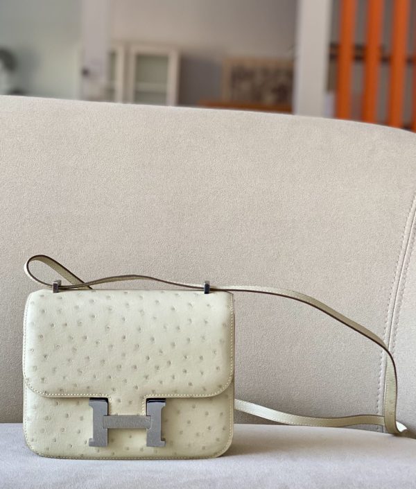 Constance 19 Ostrich Parchemin (3C) Palladium Hardware