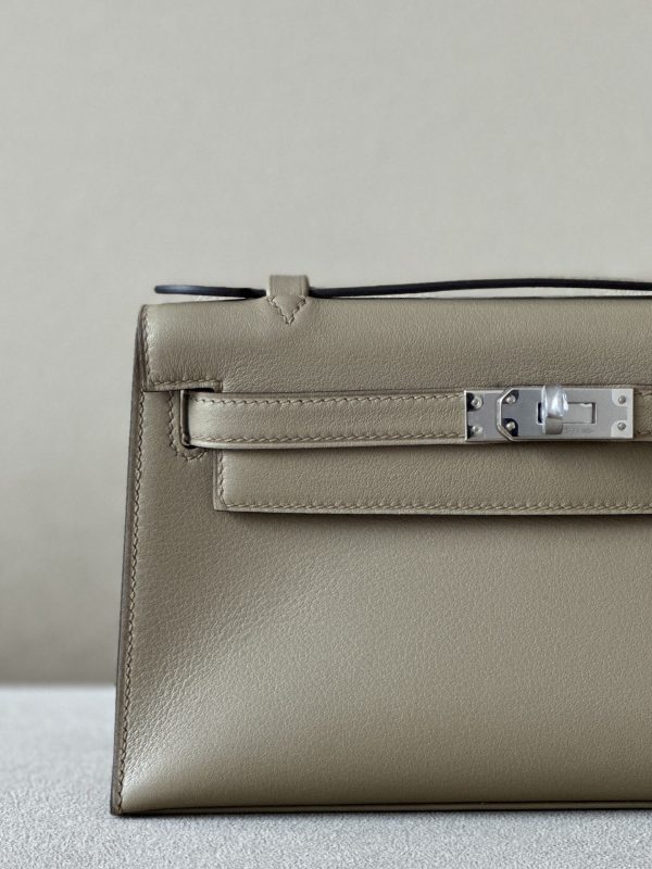 Kelly Pochette Swift Beige Marfa (8Q) Palladium Hardware - Image 11