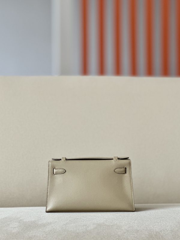 Kelly Pochette Swift Beige Marfa (8Q) Palladium Hardware - Image 2