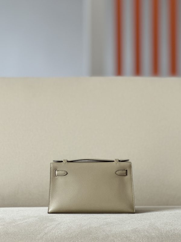 Kelly Pochette Swift Beige Marfa (8Q) Gold Hardware - Image 2