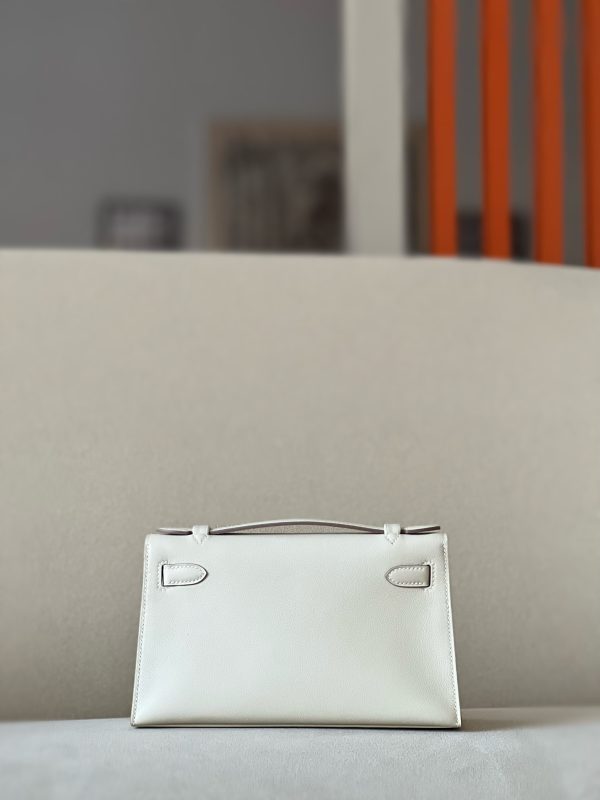 Kelly Pochette Swift Craie (10) Gold Hardware - Image 3