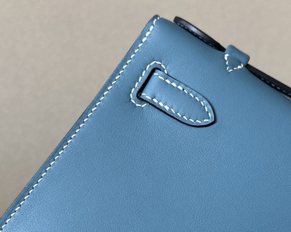 Kelly Pochette Swift New Bleu Jean (D2) Palladium Hardware - Image 7