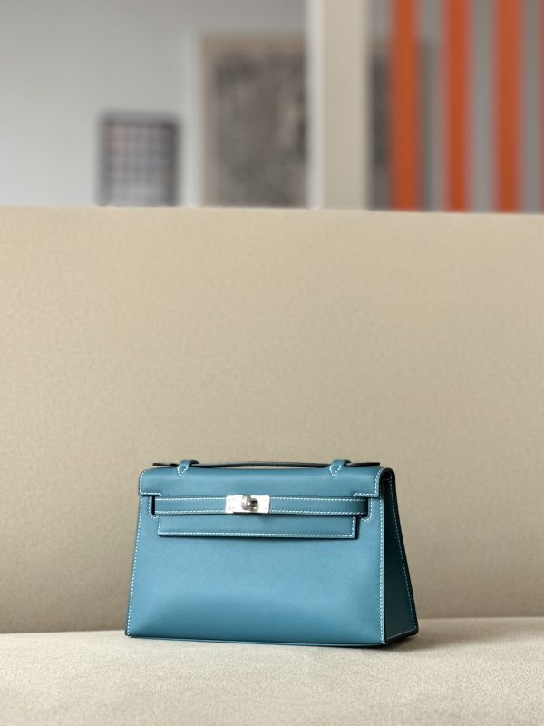 Kelly Pochette Swift New Bleu Jean (D2) Palladium Hardware - Image 2