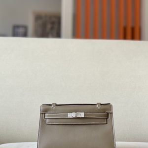 Kelly Pochette Swift Etoupe (18) Palladium Hardware