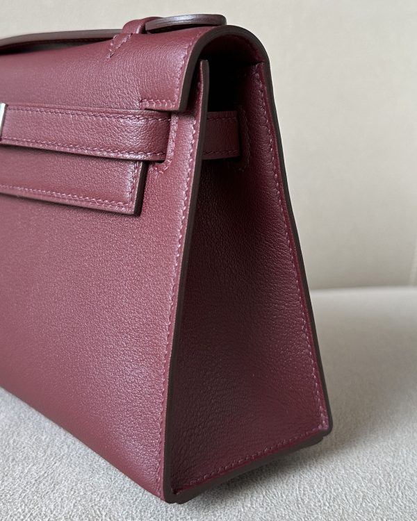 Kelly Pochette Swift Rouge H (55) Palladium Hardware - Image 11