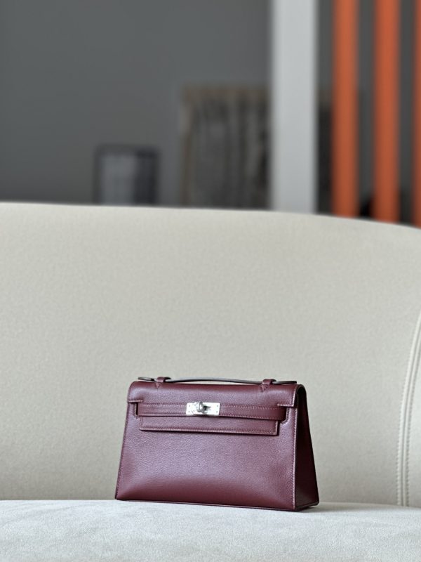 Kelly Pochette Swift Rouge H (55) Palladium Hardware - Image 2