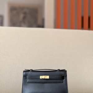 Kelly Pochette Swift Nior (89) Gold Hardware