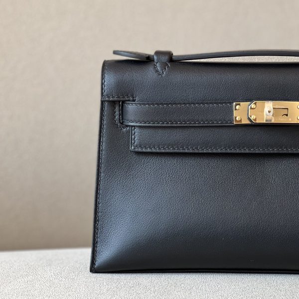 Kelly Pochette Swift Nior (89) Gold Hardware - Image 11