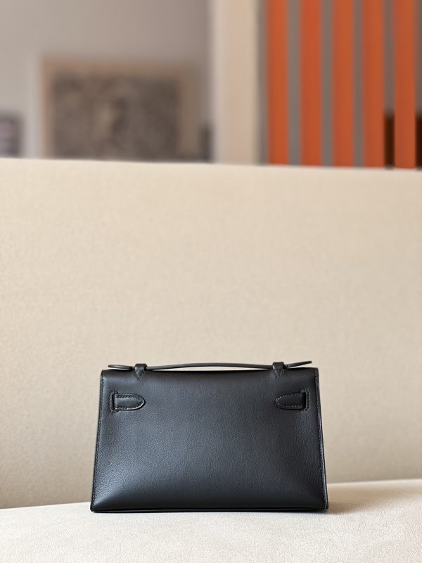 Kelly Pochette Swift Nior (89) Gold Hardware - Image 2
