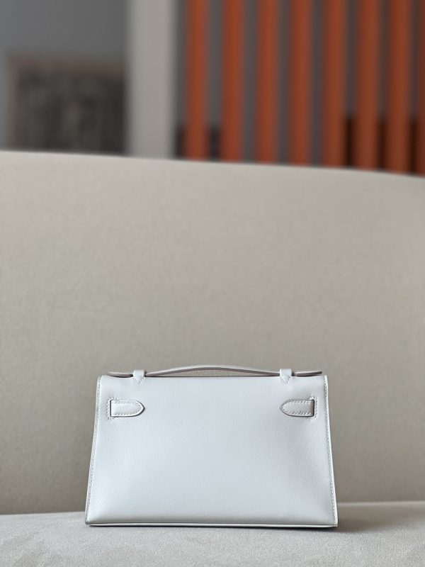 Kelly Pochette Swift Gris Perle (80) Palladium Hardware - Image 2
