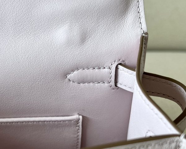 Kelly Pochette Swift Mauve Pale (09) Gold Hardware - Image 6