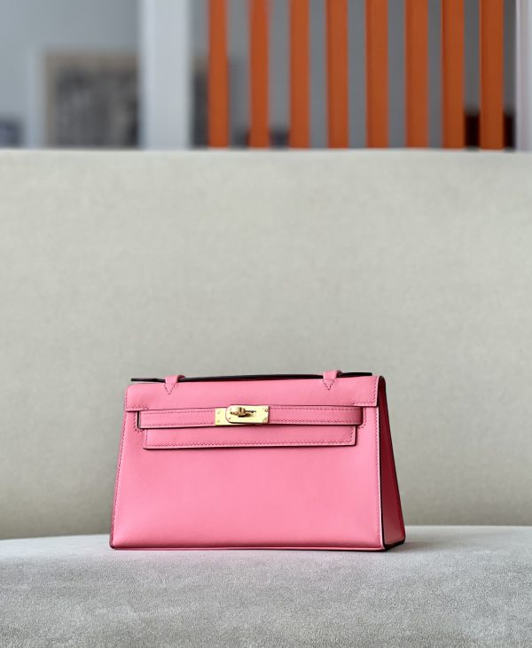 Kelly Pochette Swift Rose Lipstick  (U5) Gold Hardware - Image 3