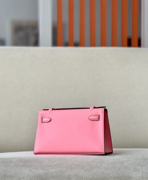 Kelly Pochette Swift Rose Lipstick  (U5) Gold Hardware - Image 2