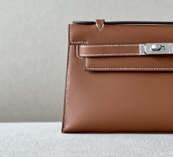 Kelly Pochette Swift Gold (37) Palladium Hardware - Image 10