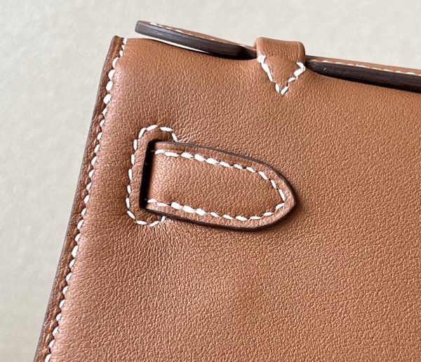 Kelly Pochette Swift Gold (37) Gold Hardware - Image 7