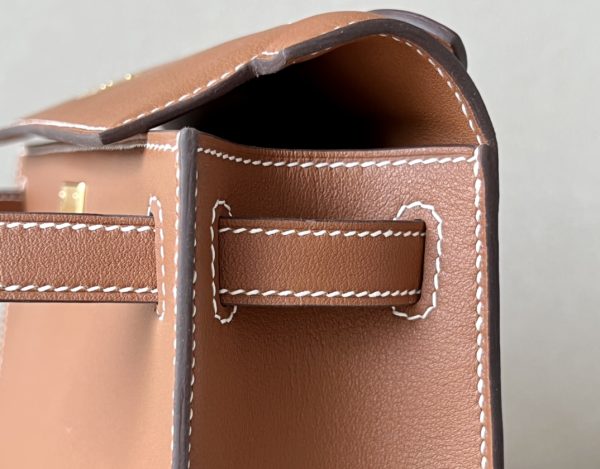 Kelly Pochette Swift Gold (37) Gold Hardware - Image 5