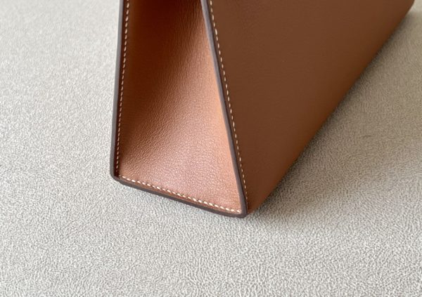 Kelly Pochette Swift Gold (37) Gold Hardware - Image 4