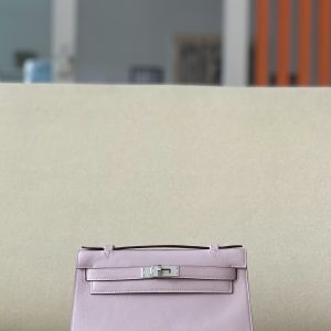 Kelly Pochette Swift Glycine (4W) Palladium Hardware