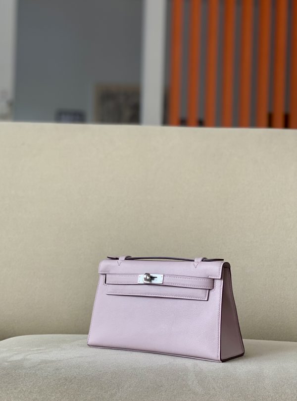 Kelly Pochette Swift Glycine (4W) Palladium Hardware - Image 3