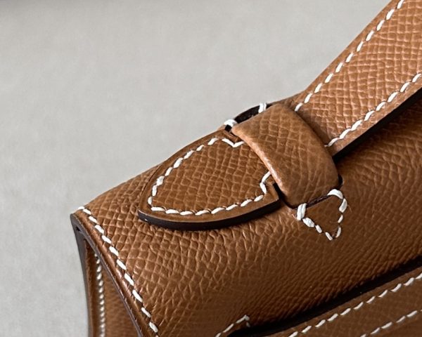 Kelly Pochette Epsom Gold (37) Gold Hardware - Image 5